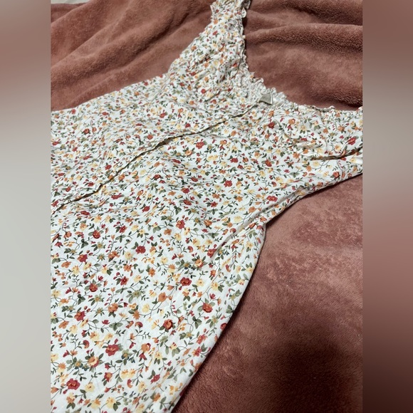 SweetPot Floral Print Linen Dress - Picture 2 of 3